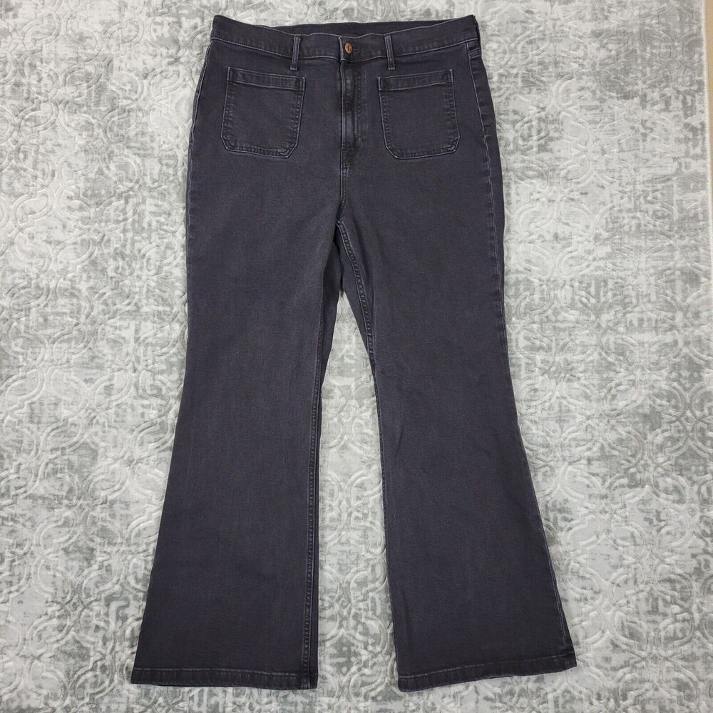 Gap Jeans Womens 33/16 Short Black 70s Flare HIgh Rise Denim Stretch Boot